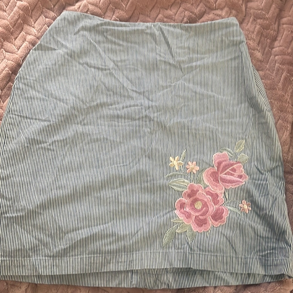 Women’s flower skirt